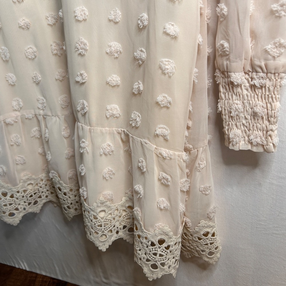 Lulus Lust or Love Dress Size‎ M Cream Embroidered Crochet Lace Sheer Mini Boho - Picture 7 of 12